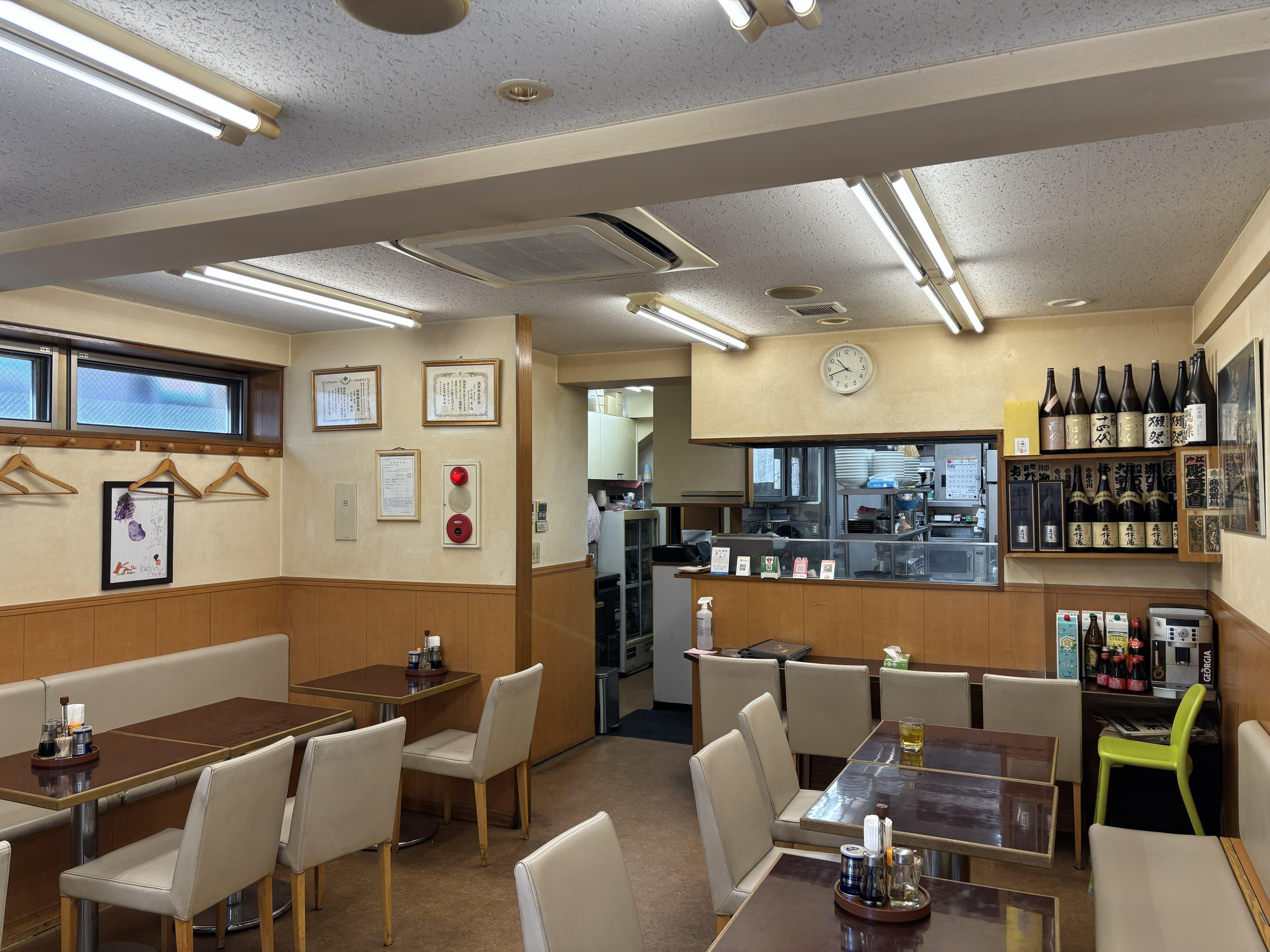 大むらの店内風景